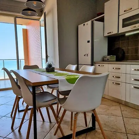 Acqua Vista Seashore Дуррес